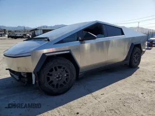 2024 Tesla Cybertruck с VIN 7G2CEHED6RA019475, выставлен на аукционе Copart как лот 49414665 с пробегом Не указан миль и Списание • Salvage title. История ставок и продаж доступна на DreamBid. Изображение 1.