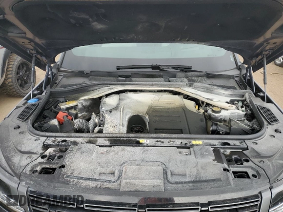 2024 Land Rover Range Rover Sport Dynamic SE with VIN SAL1L9FU3RA175238, listed as a Copart auction lot 68252214 with Not provided miles and Salvage title. Bid and sale history available at DreamBid. Image 12.