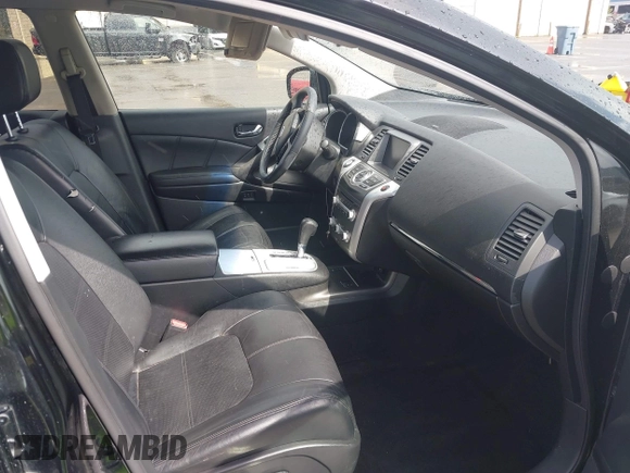 2011 Nissan Murano S with VIN JN8AZ1MU3BW062834, listed as a IAAI auction lot 41819297 with 187,584 mi miles and . Bid and sale history available at carsss.com. Image 5.