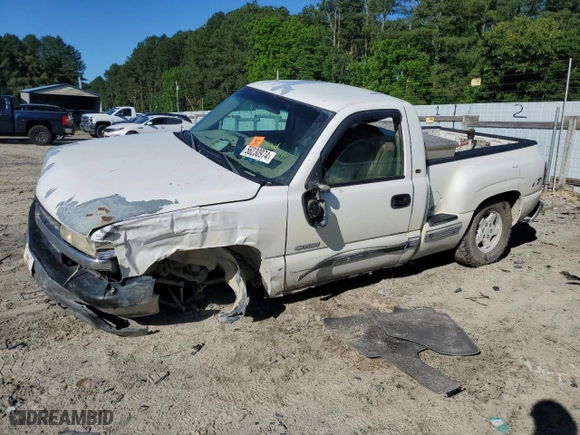 2002 Chevrolet Silverado 1500 LS with VIN 1GCEK14VX2Z209515, listed as a Copart auction lot 56230974 with 321,763 mi miles and Salvage Title. Bid and sale history available at carsss.com. Image 1.