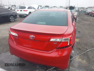 2014 Toyota Camry L with VIN 4T1BF1FK8EU842134, listed as a IAAI auction lot 41500515 with 147,156 mi miles. Bid and sale history available at carsss.com. Image 6.