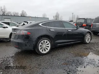 2018 Tesla Model S 75D с VIN 5YJSA1E26JF261691, выставлен на аукционе Copart как лот 45222545 с пробегом 121 600 миль миль и Списание • Salvage title. История ставок и продаж доступна на DreamBid. Изображение 3.