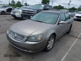 2005 Nissan Altima 2.5 z VIN 1N4AL11E05C141724, wystawiony jako IAAI lot #42482284 z przebiegiem 166 296 mil mil oraz . Historia ofert i sprzedaży dostępna na DreamBid. Obrazek 2.