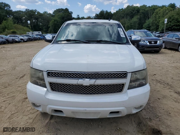 2007 Chevrolet Suburban LTZ with VIN 3GNFK16377G132133, listed as a Copart auction lot 68773094 with 172,310 mi miles and Non Repairable. Bid and sale history available at carsss.com. Image 5.