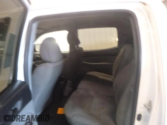 2013 Toyota Tacoma with VIN 3TMMU4FN6DM062201, listed as a IAAI auction lot 42906789 with 266,431 mi miles and . Bid and sale history available at DreamBid. Image 15.