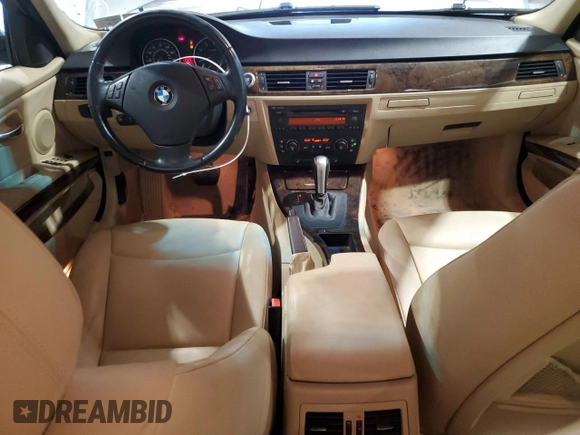 2006 BMW 3 Series 325xi z VIN WBAVD13576KV09648, wystawiony jako Copart lot #56539975 z przebiegiem 131 721 mil mil oraz Szkoda całkowita • Salvage title. Historia ofert i sprzedaży dostępna na DreamBid. Obrazek 8.