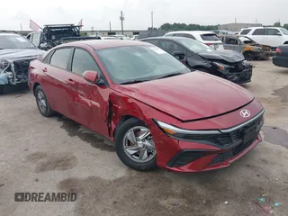 2024 Hyundai Elantra SE with VIN KMHLL4DG6RU850932, listed as a IAAI auction lot 42389644 with 11,958 mi miles and . Bid and sale history available at DreamBid. Image 1.