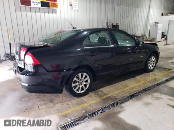 2008 Mercury Milan with VIN 3MEHM07Z18R642796, listed as a Copart auction lot 52494445 with 116,101 mi miles and Salvage Title. Bid and sale history available at carsss.com. Image 3.