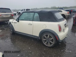 2008 MINI Convertible S z VIN WMWRH33588TL96257, wystawiony jako Copart lot #58298765 z przebiegiem 89 463 mil mil oraz Czysty tytuł • Clean title. Historia ofert i sprzedaży dostępna na DreamBid. Obrazek 2.