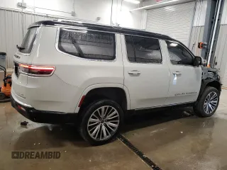 2022 Jeep Grand Wagoneer Series III с VIN 1C4SJVGJ5NS128232, выставлен на аукционе Copart как лот 84862334 с пробегом 72 418 миль миль и Списание • Salvage title. История ставок и продаж доступна на DreamBid. Изображение 3.