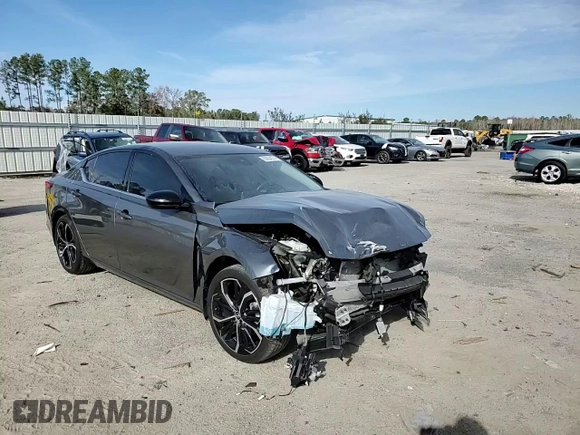 2023 Nissan Altima 2.5 SR with VIN 1N4BL4CV9PN322587, listed as a Copart auction lot 83654274 with 9,305 mi miles and Salvage Title. Bid and sale history available at carsss.com. Image 10.