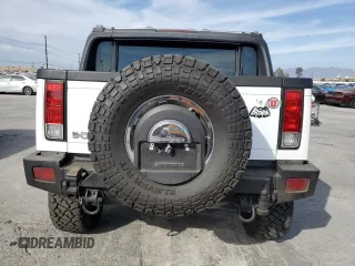 2007 Hummer H2 SUT with VIN 5GRGN22U67H109620, listed as a Copart auction lot 85155174 with 239,959 mi miles and Salvage Title. Bid and sale history available at carsss.com. Image 6.