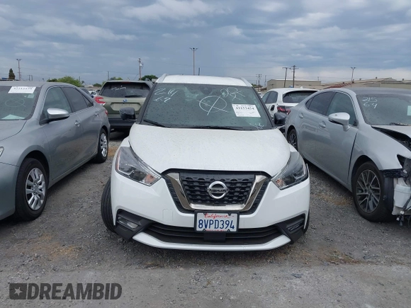 2020 Nissan Kicks SR z VIN 3N1CP5DV2LL543887, wystawiony jako IAAI lot #42153454 z przebiegiem 25 573 mil mil oraz . Historia ofert i sprzedaży dostępna na DreamBid. Obrazek 13.
