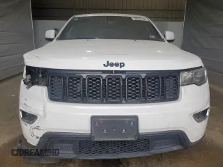 2017 Jeep Grand Cherokee Altitude with VIN 1C4RJFAG3HC711205, listed as a Copart auction lot 58791535 with 83,655 mi miles and Salvage title. Bid and sale history available at DreamBid. Image 5.