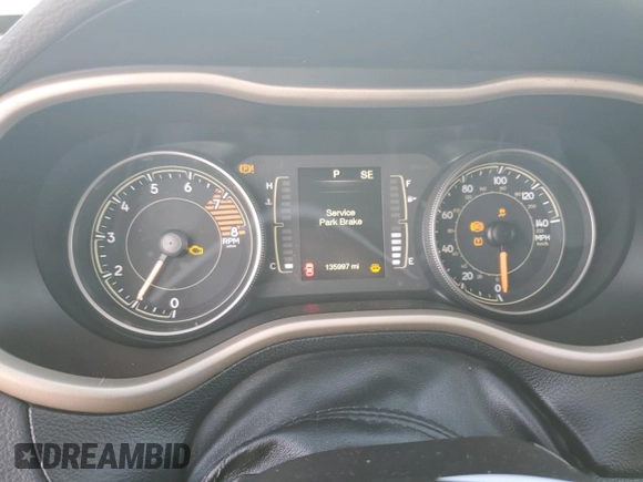 2017 Jeep Cherokee Latitude с VIN 1C4PJMCS0HW655400, выставлен на аукционе Copart как лот 43664355 с пробегом 135 997 миль миль и Списание • Salvage title. История ставок и продаж доступна на DreamBid. Изображение 9.