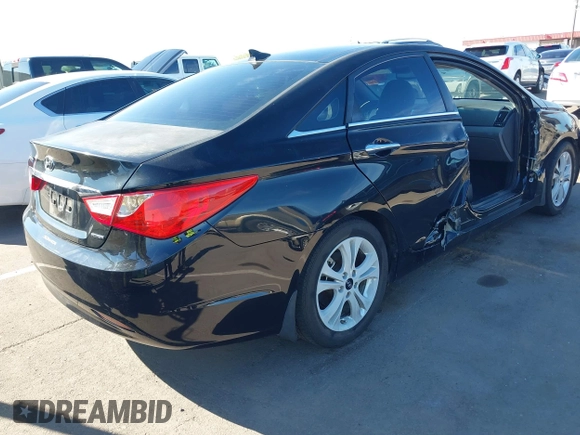 2012 Hyundai Sonata SE z VIN 5NPEC4AC6CH423122, wystawiony jako IAAI lot #41879178 z przebiegiem 64 681 mil mil oraz . Historia ofert i sprzedaży dostępna na DreamBid. Obrazek 4.