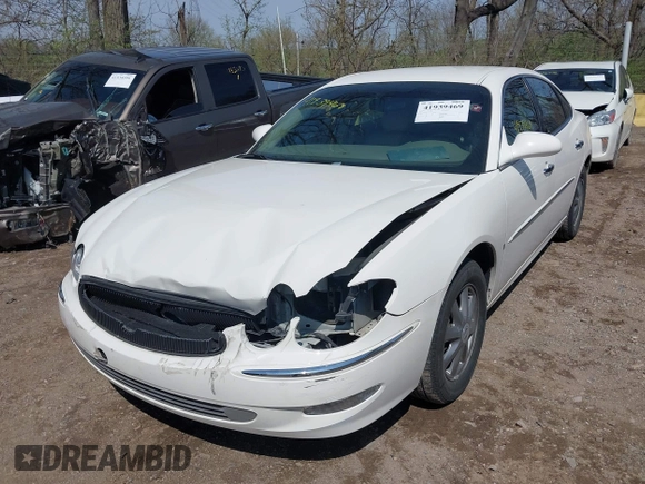 2007 Buick LaCrosse CXL with VIN 2G4WD582171243893, listed as a IAAI auction lot 41939469 with 82,218 mi miles. Bid and sale history available at carsss.com. Image 18.