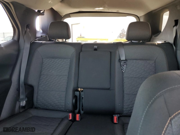 2021 Chevrolet Equinox LT with VIN 3GNAXKEV4MS138016, listed as a Copart auction lot 53810465 with 32,325 mi miles and Salvage Title. Bid and sale history available at carsss.com. Image 10.