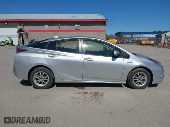 2016 Toyota Prius Two with VIN JTDKBRFU3G3003968, listed as a IAAI auction lot 41951236 with 72,029 mi miles. Bid and sale history available at carsss.com. Image 14.