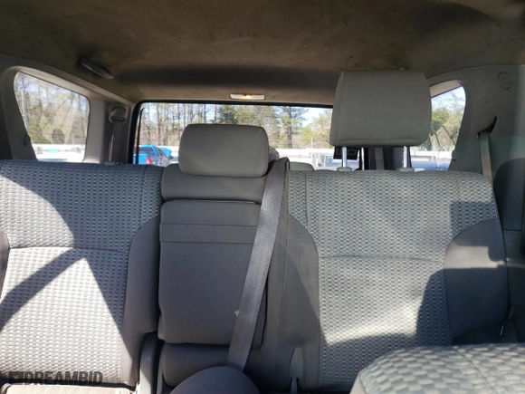 2006 Toyota 4Runner SR5 with VIN JTEBT14R360060261, listed as a Copart auction lot 50013675 with 274,675 mi miles and Clean Title. Bid and sale history available at carsss.com. Image 10.
