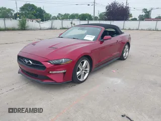 2019 Ford Mustang EcoBoost z VIN 1FATP8UH7K5148035, wystawiony jako IAAI lot #42337017 z przebiegiem 47 580 mil mil oraz . Historia ofert i sprzedaży dostępna na DreamBid. Obrazek 19.