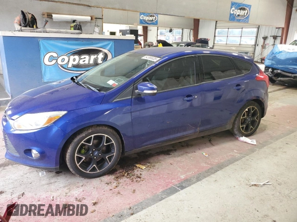 2012 Ford Focus SE z VIN 1FAHP3K23CL412887, wystawiony jako Copart lot #54366635 z przebiegiem 169 788 mil mil oraz Czysty tytuł • Clean title. Historia ofert i sprzedaży dostępna na DreamBid. Obrazek 1.