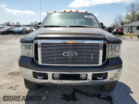 2005 Ford F-350 XL with VIN 1FTWW31P25EA80854, listed as a Copart auction lot 50900185 with Not provided miles and Salvage title. Bid and sale history available at DreamBid. Image 5.