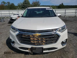 2018 Chevrolet Traverse Premier with VIN 1GNEVJKW4JJ126511, listed as a Copart auction lot 70698584 with 110,059 mi miles and Salvage Title. Bid and sale history available at carsss.com. Image 5.
