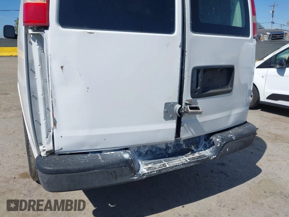 2006 GMC Savana Cargo with VIN 1GTGG25V561102245, listed as a IAAI auction lot 42159481 with 136,782 mi miles and . Bid and sale history available at DreamBid. Image 6.