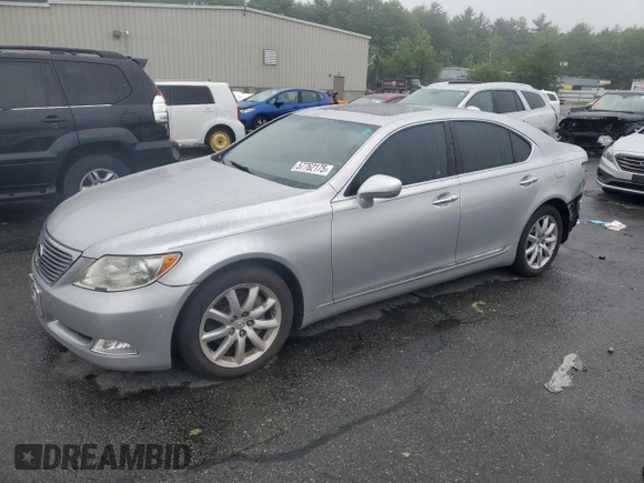 2008 Lexus LS 460 with VIN JTHBL46F185071661, listed as a Copart auction lot 57762175 with 122,958 mi miles and Clean title. Bid and sale history available at DreamBid. Image 1.
