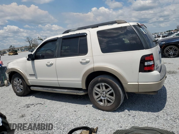 2008 Ford Explorer Eddie Bauer z VIN 1FMEU64E28UA89251, wystawiony jako Copart lot #61825355 z przebiegiem 183 055 mil mil oraz Szkoda całkowita • Salvage title. Historia ofert i sprzedaży dostępna na DreamBid. Obrazek 2.