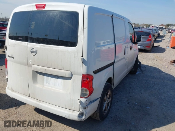 2014 Nissan NV200 S with VIN 3N6CM0KN4EK695820, listed as a IAAI auction lot 41695282 with 170,209 mi miles and . Bid and sale history available at DreamBid. Image 4.