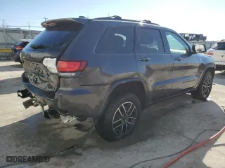 2019 Jeep Grand Cherokee Trailhawk with VIN 1C4RJFLGXKC700612, listed as a Copart auction lot 42775945 with 145,229 mi miles and Salvage Title. Bid and sale history available at carsss.com. Image 3.