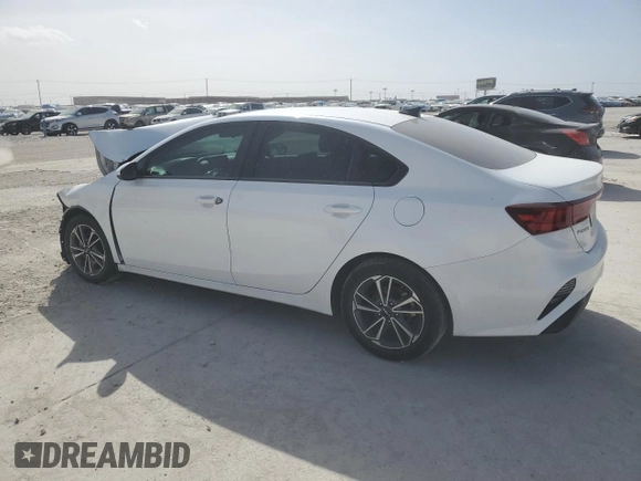 2022 Kia Forte LXS with VIN 3KPF24AD5NE427668, listed as a Copart auction lot 48218145 with 39,986 mi miles and Salvage Title. Bid and sale history available at carsss.com. Image 2.