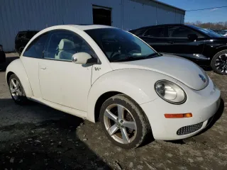 2008 Volkswagen Beetle with VIN 3VWFG31C08M510855, listed as a Copart auction lot 45836855 with 169,212 mi miles and Salvage Title. Bid and sale history available at DreamBid. Image 4.