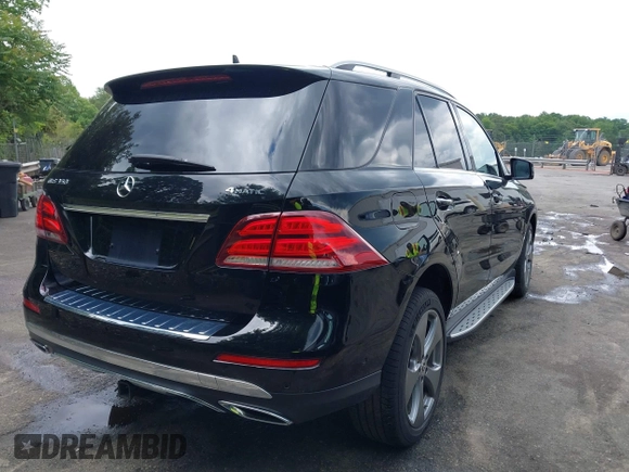 2017 Mercedes-Benz GLE 350 z VIN 4JGDA5HB0HA924859, wystawiony jako IAAI lot #42191729 z przebiegiem 91 831 mil mil oraz . Historia ofert i sprzedaży dostępna na DreamBid. Obrazek 4.