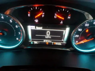 2018 Chevrolet Traverse Premier with VIN 1GNEVJKW7JJ113879, listed as a Copart auction lot 47089085 with 67,514 mi miles and Salvage Title. Bid and sale history available at carsss.com. Image 9.