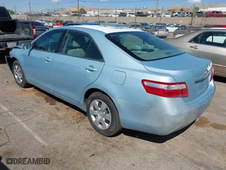 2007 Toyota Camry CE with VIN 4T1BE46K27U520242, listed as a IAAI auction lot 42051586 with 209,371 mi miles. Bid and sale history available at carsss.com. Image 3.
