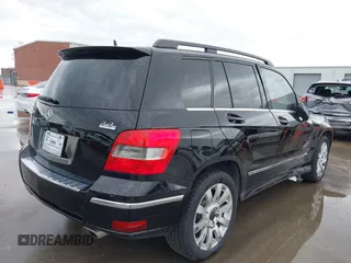 2011 Mercedes-Benz GLK 350 z VIN WDCGG5GB7BF588830, wystawiony jako IAAI lot #41943655 z przebiegiem 141 040 mil mil oraz . Historia ofert i sprzedaży dostępna na DreamBid. Obrazek 4.