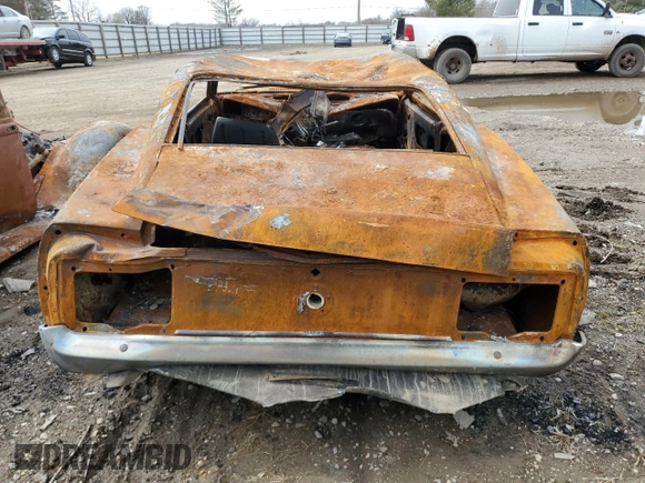 1970 Ford Mustang с VIN 0F05H161686, выставлен на аукционе Copart как лот 49241625 с пробегом Не указан миль и Чистый • Clean title. История ставок и продаж доступна на DreamBid. Изображение 6.