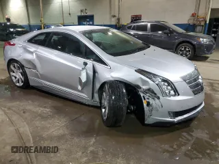 2014 Cadillac ELR z VIN 1G6RM1E46EU601171, wystawiony jako Copart lot #84459024 z przebiegiem 62 486 mil mil oraz Czysty tytuł • Clean title. Historia ofert i sprzedaży dostępna na DreamBid. Obrazek 4.