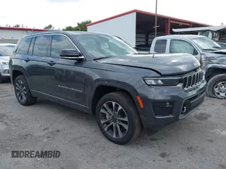 2024 Jeep Grand Cherokee Overland with VIN 1C4RJHDG8R8540110, listed as a IAAI auction lot 41726236 with 435 mi miles. Bid and sale history available at carsss.com. Image 1.