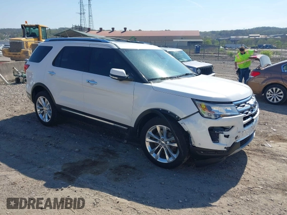 2018 Ford Explorer Limited with VIN 1FM5K8F85JGC25918, listed as a IAAI auction lot 42086339 with 88,411 mi miles and . Bid and sale history available at carsss.com. Image 1.