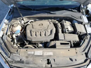 2019 Volkswagen Passat Wolfsburg Edition z VIN 1VWLA7A38KC009068, wystawiony jako Copart lot #52693525 z przebiegiem 168 451 mil mil oraz Szkoda całkowita • Salvage title. Historia ofert i sprzedaży dostępna na DreamBid. Obrazek 12.
