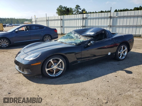 2009 Chevrolet Corvette 3LT z VIN 1G1YY26W795109258, wystawiony jako Copart lot #67592724 z przebiegiem Nie podano mil oraz Szkoda całkowita • Salvage title. Historia ofert i sprzedaży dostępna na DreamBid. Obrazek 1.