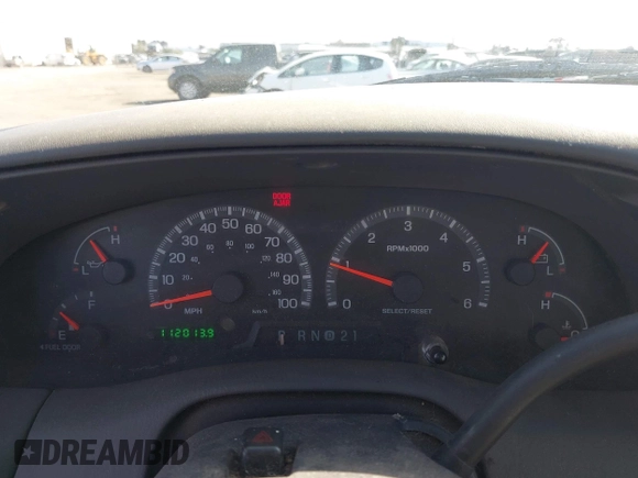 2000 Ford F-150 XL with VIN 1FTRX17L0YKA94650, listed as a IAAI auction lot 41720452 with 112,013 mi miles. Bid and sale history available at carsss.com. Image 7.