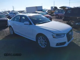 2014 Audi A4 Premium Plus z VIN WAUFFAFL3EN034800, wystawiony jako IAAI lot #41395182 z przebiegiem 25 973 mil mil oraz . Historia ofert i sprzedaży dostępna na DreamBid. Obrazek 1.