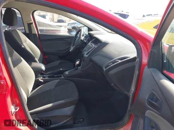 2012 Ford Focus SE with VIN 1FAHP3F25CL244115, listed as a IAAI auction lot 42063181 with 140,989 mi miles and . Bid and sale history available at carsss.com. Image 5.