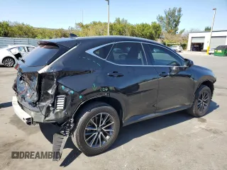 2023 Lexus NX 350 Premium z VIN 2T2GGCEZ2PC019194, wystawiony jako Copart lot #54878165 z przebiegiem 10 701 mil mil oraz Szkody całkowita. Historia ofert i sprzedaży dostępna na DreamBid. Obrazek 3.