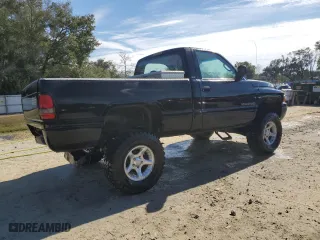 2001 Dodge Ram 1500 with VIN 1B7HF16Y61S318375, listed as a Copart auction lot 87651905 with 309,733 mi miles and Salvage Title. Bid and sale history available at carsss.com. Image 3.